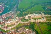 002-Windsor Castle from the air